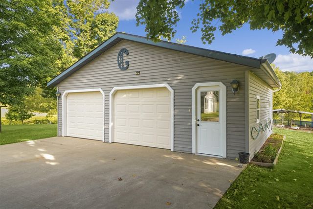 5325 Stimson Road, Middleville, MI 49333