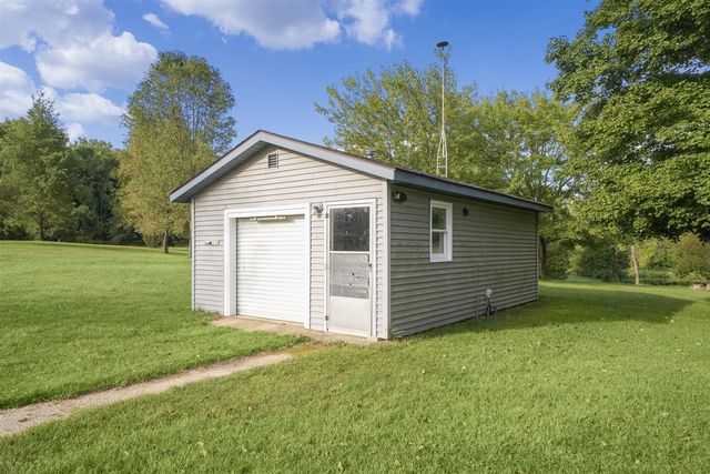 5325 Stimson Road, Middleville, MI 49333