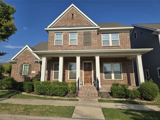 2832 Orchid Street, Carrollton, TX 75007
