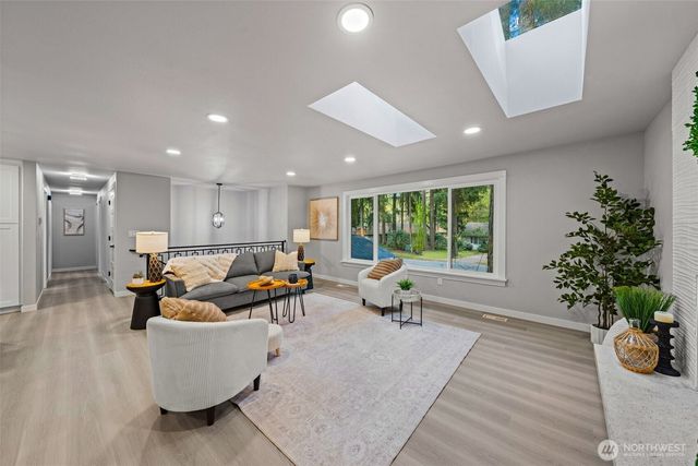 16519 191st Place NE, Woodinville, WA 98072