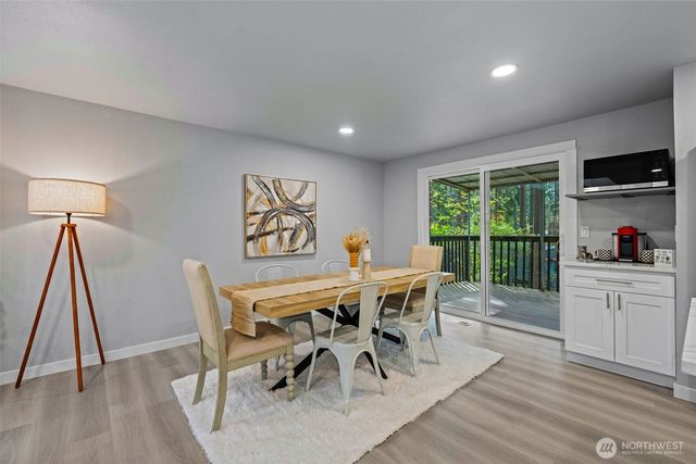 16519 191st Place NE, Woodinville, WA 98072
