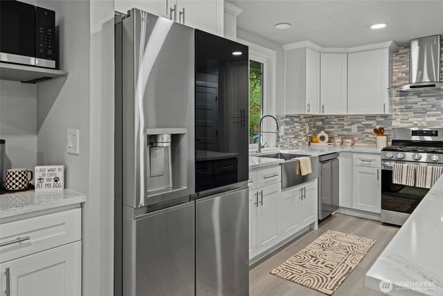 16519 191st Place NE, Woodinville, WA 98072