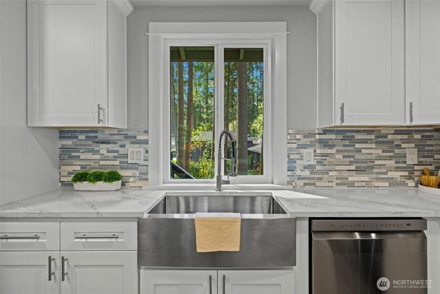 16519 191st Place NE, Woodinville, WA 98072