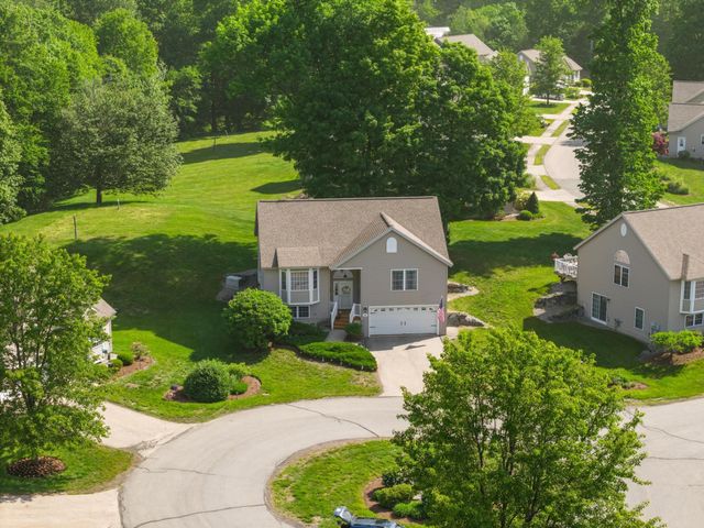 4 Orchard Lane, East Kingston, NH 03827