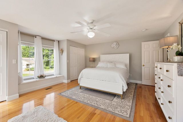 4 Orchard Lane, East Kingston, NH 03827
