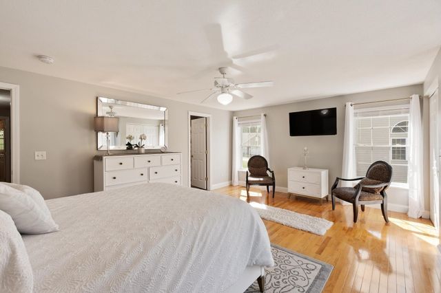 4 Orchard Lane, East Kingston, NH 03827