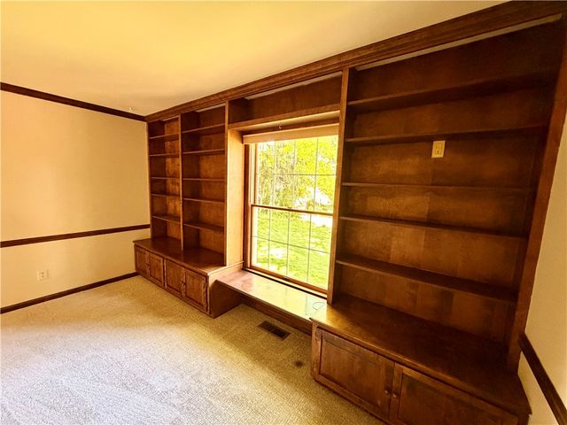 317 Greenmount Boulevard, Oakwood, OH 45419