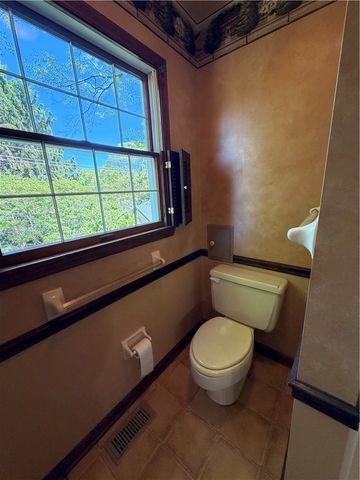317 Greenmount Boulevard, Oakwood, OH 45419