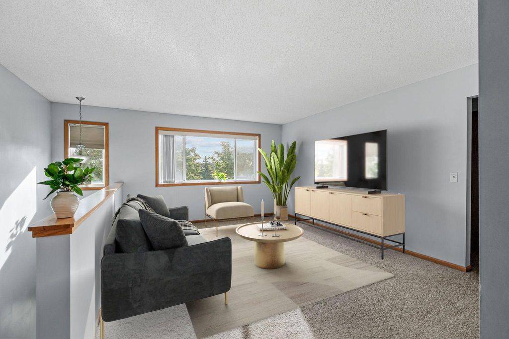 4052 Blakewood Drive, Shakopee, MN 55379 — photo 2