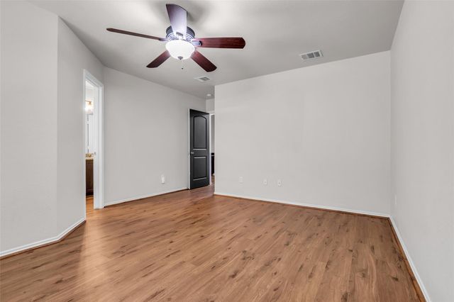 968 Oak Lynn Drive, Conroe, TX 77378