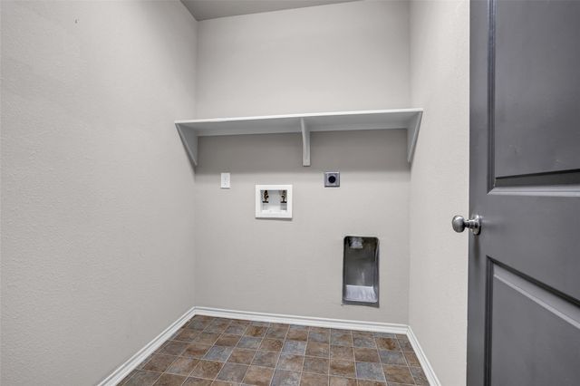 968 Oak Lynn Drive, Conroe, TX 77378