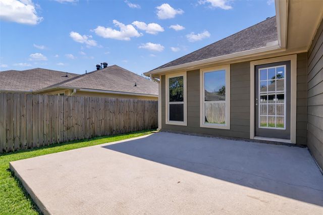 968 Oak Lynn Drive, Conroe, TX 77378