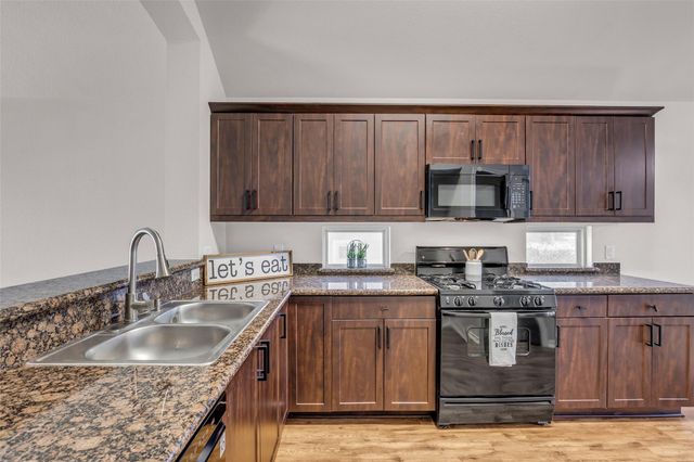 968 Oak Lynn Drive, Conroe, TX 77378