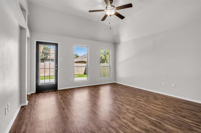 968 Oak Lynn Drive, Conroe, TX 77378