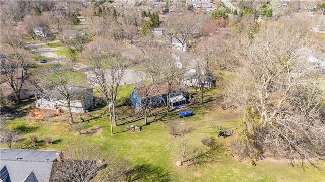 85 Clarkes Crossing, Perinton, NY 14450