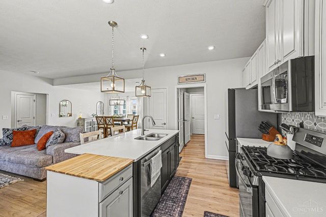 454 Pleasant Ridge Drive, Lebanon, OH 45036