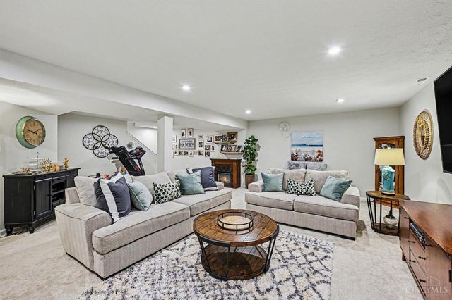 454 Pleasant Ridge Drive, Lebanon, OH 45036