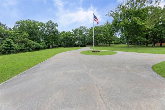 6601 NW Evans Avenue, Kansas City, MO 64151