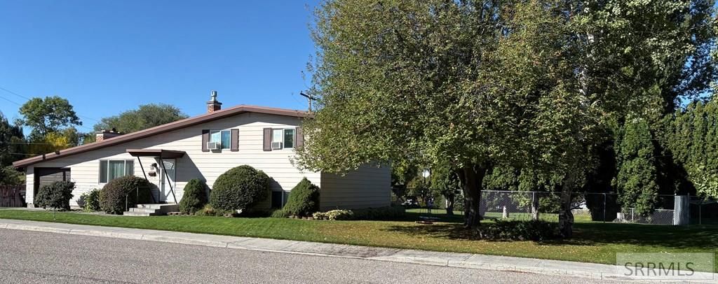 Image 2 of property listing at 351 Estella, Rigby, ID 83442