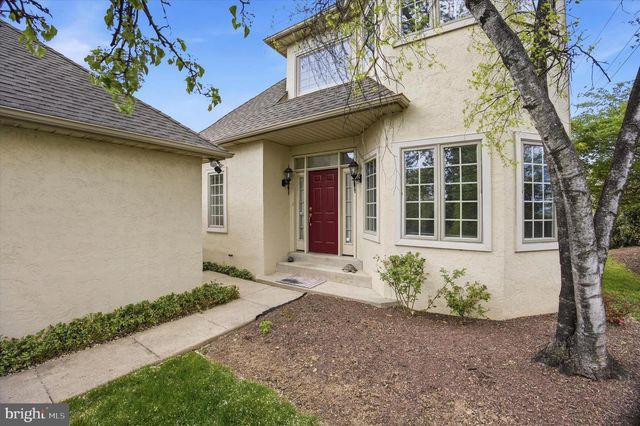 300 OVERLOOK, Conshohocken, PA 19428