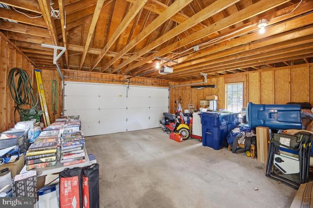 300 OVERLOOK, Conshohocken, PA 19428