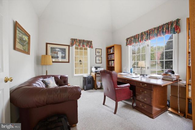 300 OVERLOOK, Conshohocken, PA 19428