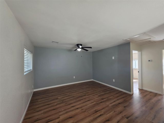 5422 Pine Avenue, Pasadena, TX 77503