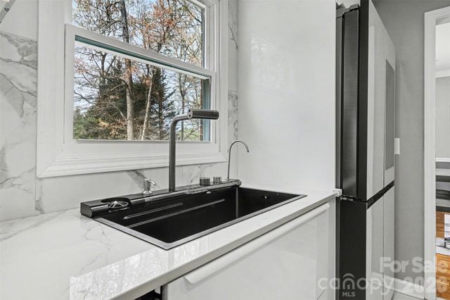 1560 Chatham Court NW, Concord, NC 28027