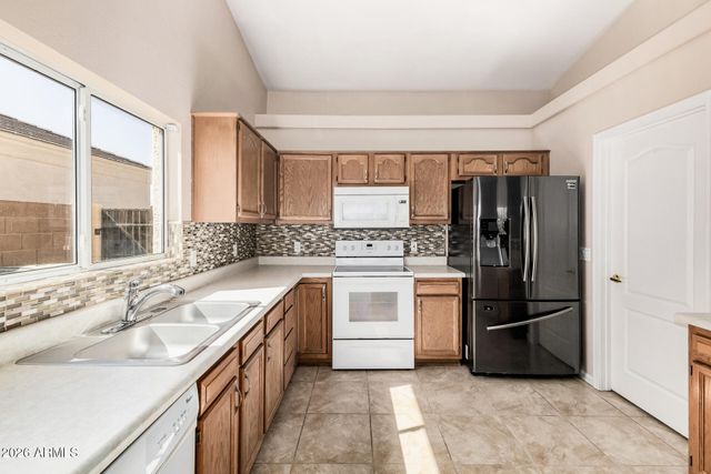 2140 N NANCY Lane, Casa Grande, AZ 85122