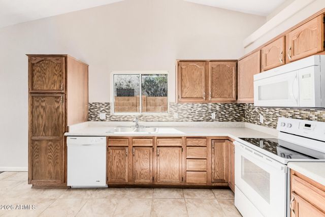 2140 N NANCY Lane, Casa Grande, AZ 85122