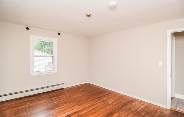 22 Greenwood Drive, Nashua, NH 03062