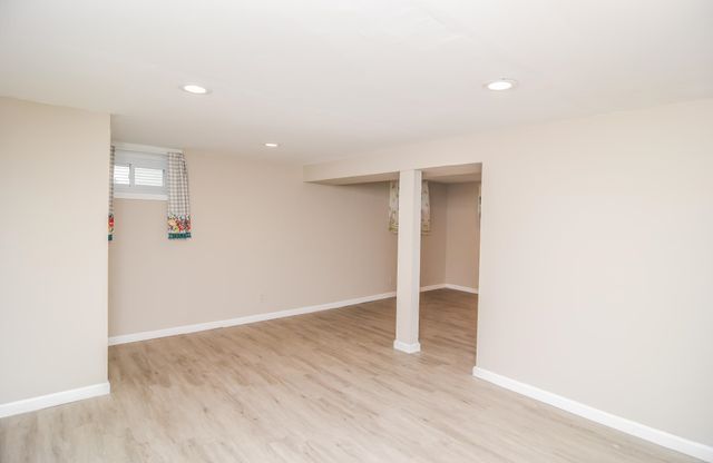 22 Greenwood Drive, Nashua, NH 03062