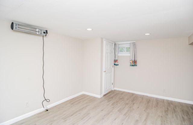 22 Greenwood Drive, Nashua, NH 03062