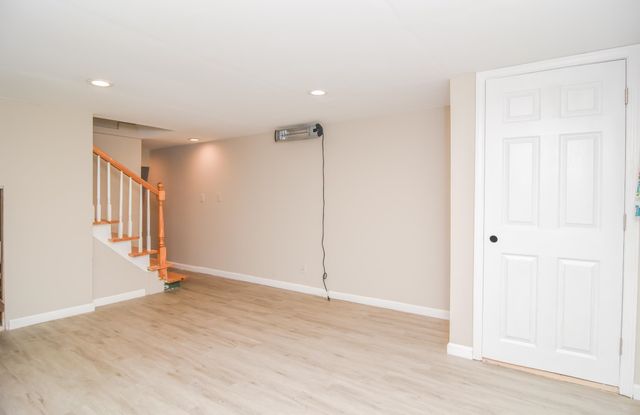 22 Greenwood Drive, Nashua, NH 03062