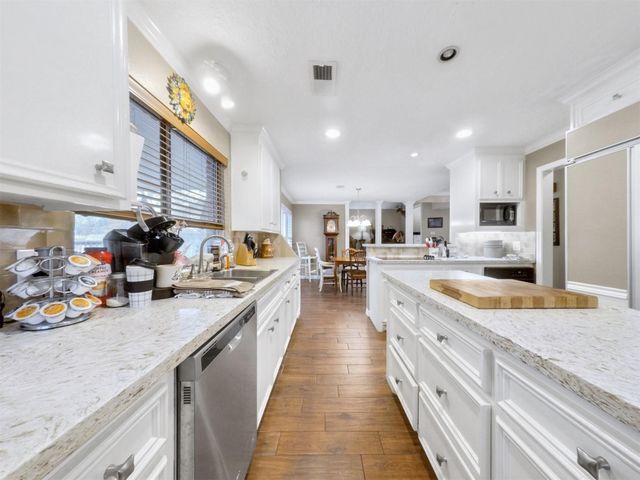 15621 Elwood Drive, Jersey Village, TX 77040