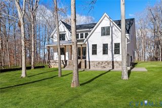 70 Blue Sky Way, Bumpass, VA 23024