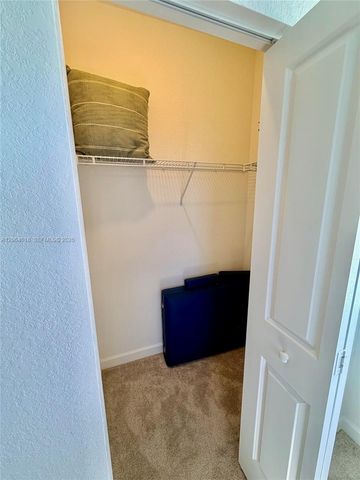 11830 NW 46th St, Coral Springs, FL 33076