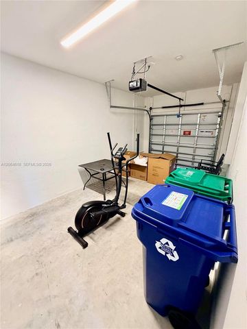 11830 NW 46th St, Coral Springs, FL 33076