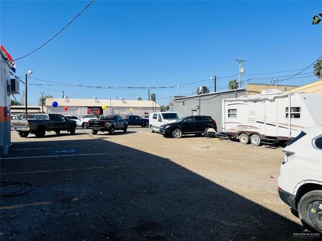 913 W US Highway Business 83, Pharr, TX 78577