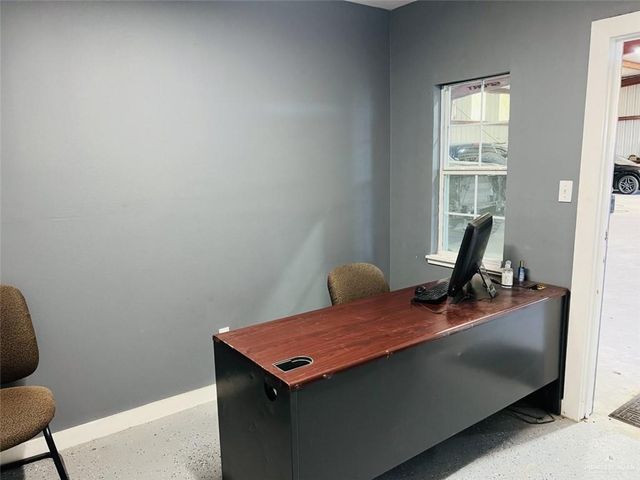 913 W US Highway Business 83, Pharr, TX 78577