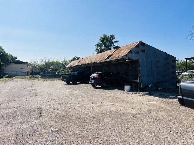 913 W US Highway Business 83, Pharr, TX 78577