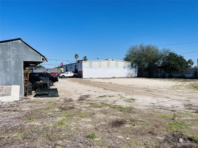 913 W US Highway Business 83, Pharr, TX 78577
