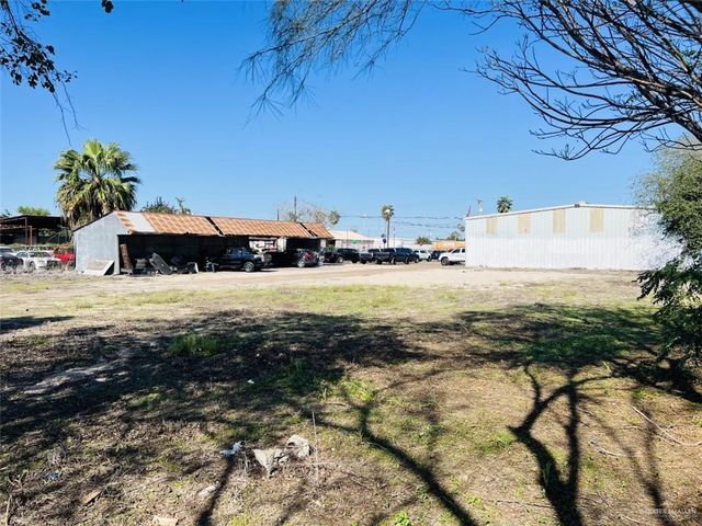 913 W US Highway Business 83, Pharr, TX 78577