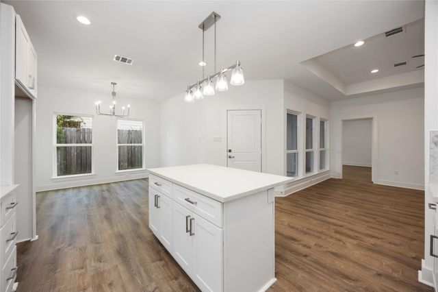 3405 Rebecca Street, Houston, TX 77021