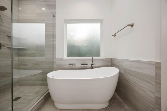 3405 Rebecca Street, Houston, TX 77021