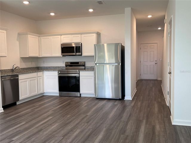 6163 DAERR RIDGE STREET, Zephyrhills, FL 33542
