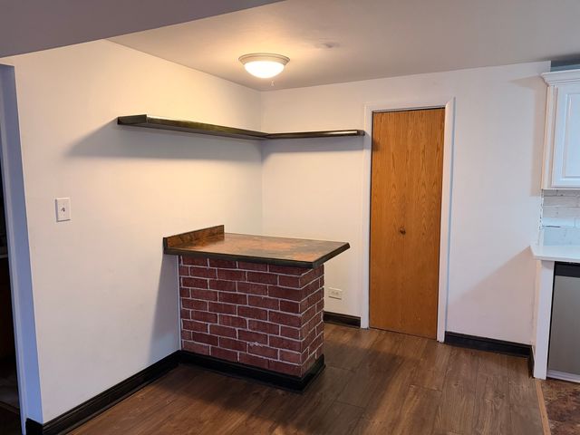 5850 W 87th Street 2A, Burbank, IL 60459