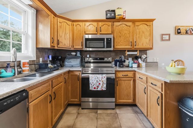 616 Woodview Drive, Somerset, KY 42503