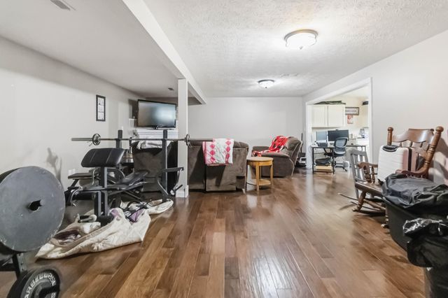 616 Woodview Drive, Somerset, KY 42503