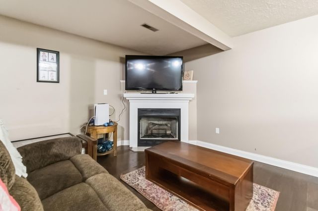 616 Woodview Drive, Somerset, KY 42503